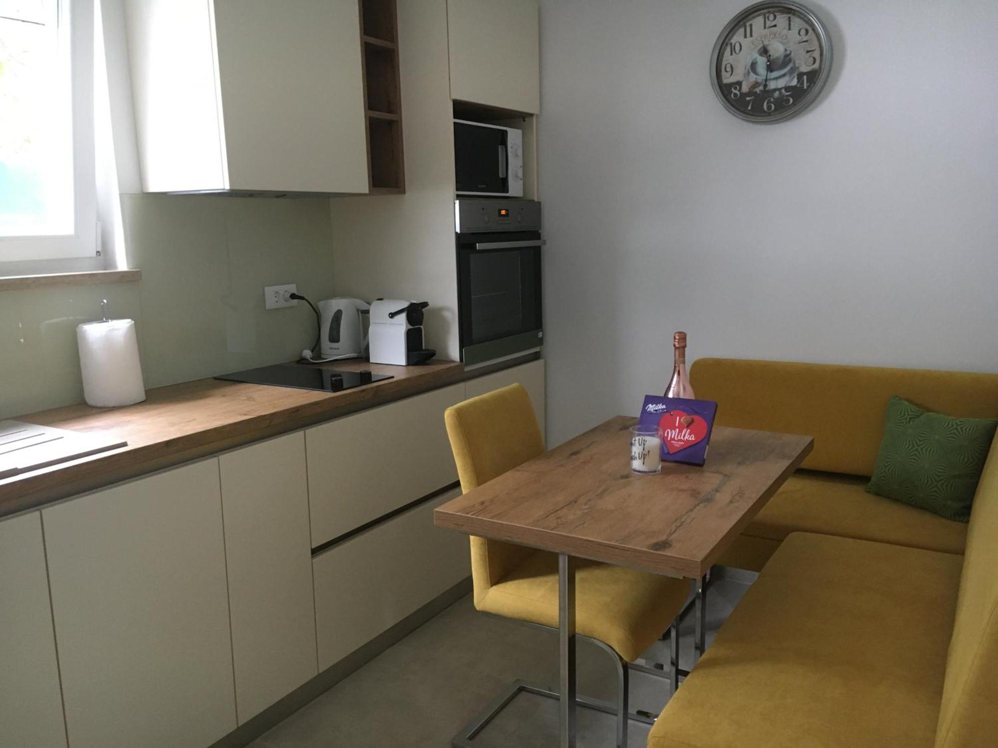Leneda Apartments With Pool Pula Ngoại thất bức ảnh